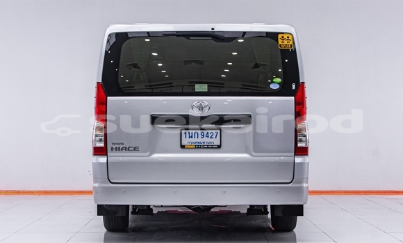 ซื้อ รถมือสอง Toyota Hiace เงิน รถยนต์ ใน %{เมือง} ใน กรุงเทพมหานคร ซื้อ รถมือสอง Toyota Hiace เงิน รถยนต์ ใน %{เมือง} ใน กรุงเทพมหานคร