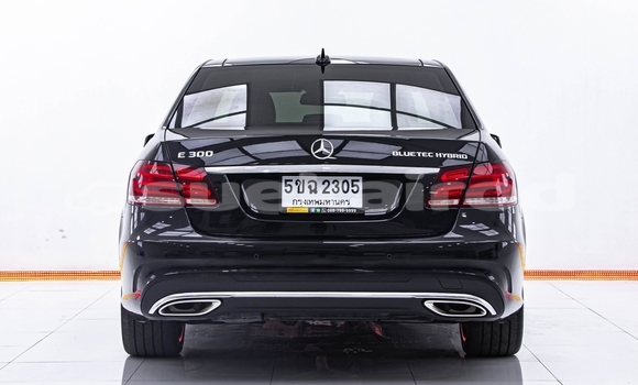 ซื้อ รถมือสอง Mercedes‒Benz E–Class สีดำ รถยนต์ ใน %{เมือง} ใน กรุงเทพมหานคร ซื้อ รถมือสอง Mercedes‒Benz E–Class สีดำ รถยนต์ ใน %{เมือง} ใน กรุงเทพมหานคร