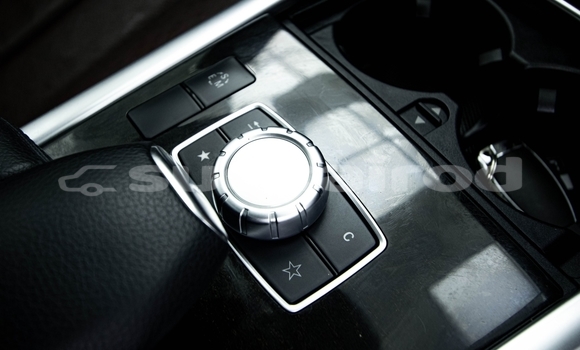 ซื้อ รถมือสอง Mercedes‒Benz E–Class สีดำ รถยนต์ ใน %{เมือง} ใน กรุงเทพมหานคร ซื้อ รถมือสอง Mercedes‒Benz E–Class สีดำ รถยนต์ ใน %{เมือง} ใน กรุงเทพมหานคร