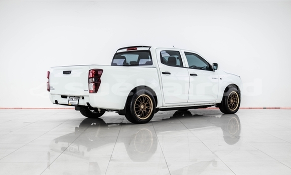 ซื้อ รถมือสอง Isuzu D-Max ขาว รถยนต์ ใน %{เมือง} ใน กรุงเทพมหานคร ซื้อ รถมือสอง Isuzu D-Max ขาว รถยนต์ ใน %{เมือง} ใน กรุงเทพมหานคร