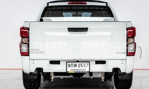 ซื้อ รถมือสอง Isuzu D-Max ขาว รถยนต์ ใน %{เมือง} ใน กรุงเทพมหานคร ซื้อ รถมือสอง Isuzu D-Max ขาว รถยนต์ ใน %{เมือง} ใน กรุงเทพมหานคร