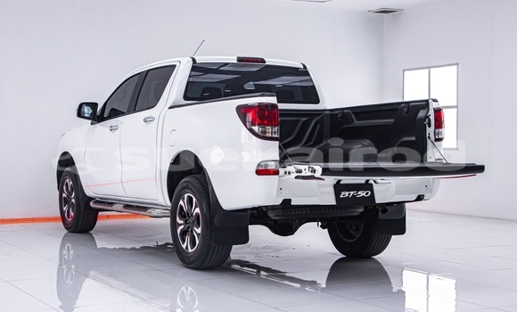 ซื้อ รถมือสอง Mazda BT-50 ขาว รถยนต์ ใน %{เมือง} ใน กรุงเทพมหานคร ซื้อ รถมือสอง Mazda BT-50 ขาว รถยนต์ ใน %{เมือง} ใน กรุงเทพมหานคร