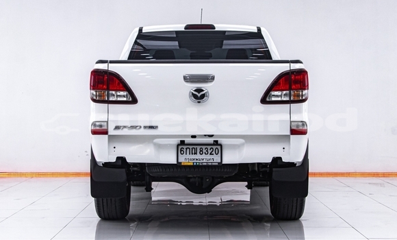 ซื้อ รถมือสอง Mazda BT-50 ขาว รถยนต์ ใน %{เมือง} ใน กรุงเทพมหานคร ซื้อ รถมือสอง Mazda BT-50 ขาว รถยนต์ ใน %{เมือง} ใน กรุงเทพมหานคร