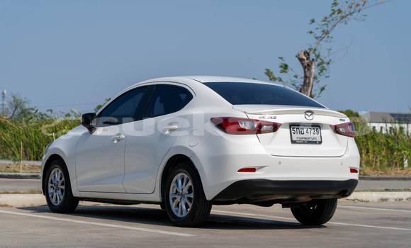 ซื้อ รถมือสอง Mazda 2 ขาว รถยนต์ ใน %{เมือง} ใน กรุงเทพมหานคร ซื้อ รถมือสอง Mazda 2 ขาว รถยนต์ ใน %{เมือง} ใน กรุงเทพมหานคร