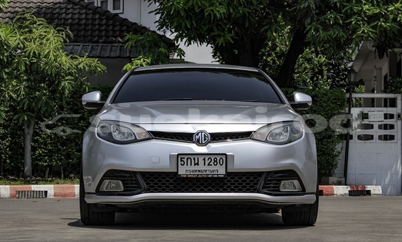 ซื้อ รถมือสอง MG 6 เงิน รถยนต์ ใน %{เมือง} ใน กรุงเทพมหานคร