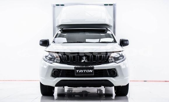 Buy Used Mitsubishi Triton White Car in Bangkok in Bangkok Buy Used Mitsubishi Triton White Car in Bangkok in Bangkok