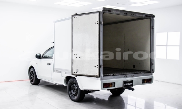 Buy Used Mitsubishi Triton White Car in Bangkok in Bangkok Buy Used Mitsubishi Triton White Car in Bangkok in Bangkok