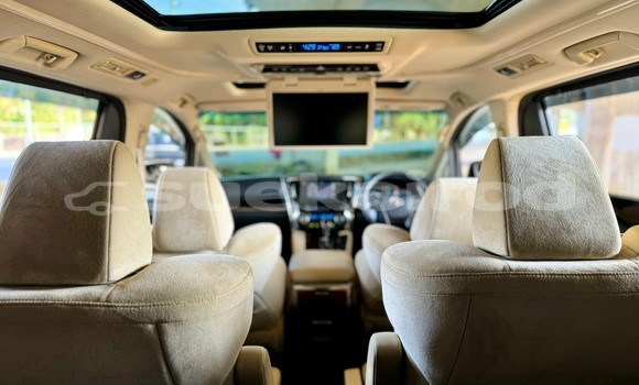 Buy Used Toyota Alphard White Car in Bangkok in Bangkok Buy Used Toyota Alphard White Car in Bangkok in Bangkok