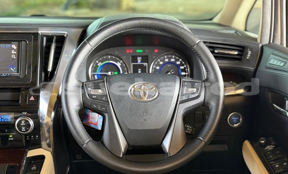 Buy Used Toyota Alphard White Car in Bangkok in Bangkok Buy Used Toyota Alphard White Car in Bangkok in Bangkok