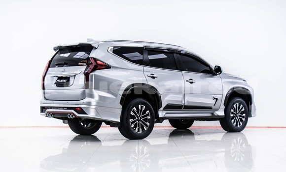 Buy Used Mitsubishi Pajero Sport Other Car in Bangkok in Bangkok Buy Used Mitsubishi Pajero Sport Other Car in Bangkok in Bangkok