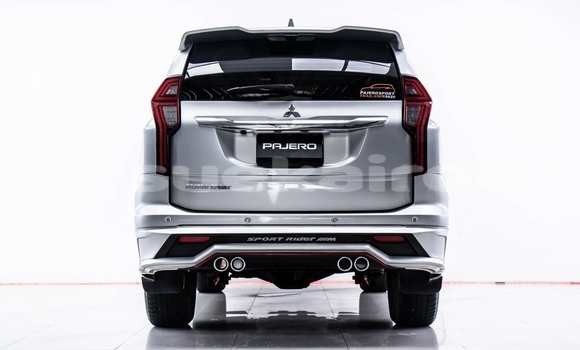 Buy Used Mitsubishi Pajero Sport Other Car in Bangkok in Bangkok Buy Used Mitsubishi Pajero Sport Other Car in Bangkok in Bangkok