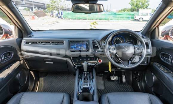 ซื้อ รถมือสอง Honda HR–V สีแดง รถยนต์ ใน %{เมือง} ใน กรุงเทพมหานคร ซื้อ รถมือสอง Honda HR–V สีแดง รถยนต์ ใน %{เมือง} ใน กรุงเทพมหานคร