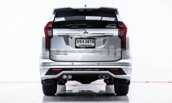 ซื้อ รถมือสอง Mitsubishi Pajero Sport เงิน รถยนต์ ใน %{เมือง} ใน กรุงเทพมหานคร ซื้อ รถมือสอง Mitsubishi Pajero Sport เงิน รถยนต์ ใน %{เมือง} ใน กรุงเทพมหานคร