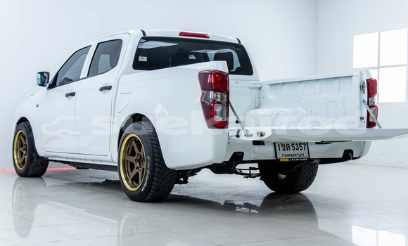 ซื้อ รถมือสอง Isuzu D-Max ขาว รถยนต์ ใน %{เมือง} ใน กรุงเทพมหานคร ซื้อ รถมือสอง Isuzu D-Max ขาว รถยนต์ ใน %{เมือง} ใน กรุงเทพมหานคร
