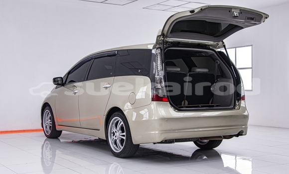 Buy Used Mitsubishi Space Wagon Brown Car in Bangkok in Bangkok Buy Used Mitsubishi Space Wagon Brown Car in Bangkok in Bangkok