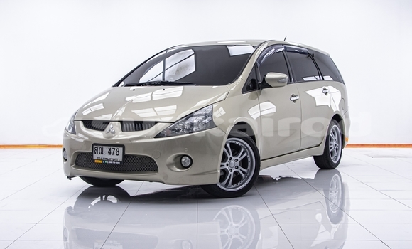 Buy Used Mitsubishi Space Wagon Brown Car in Bangkok in Bangkok Buy Used Mitsubishi Space Wagon Brown Car in Bangkok in Bangkok