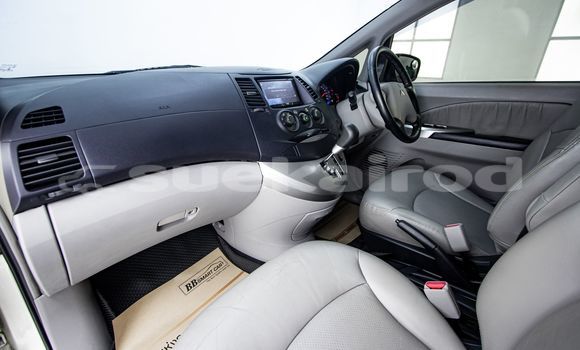 Buy Used Mitsubishi Space Wagon Brown Car in Bangkok in Bangkok Buy Used Mitsubishi Space Wagon Brown Car in Bangkok in Bangkok