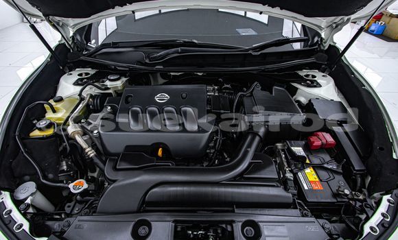 Buy Used Nissan Teana White Car in Bangkok in Bangkok Buy Used Nissan Teana White Car in Bangkok in Bangkok