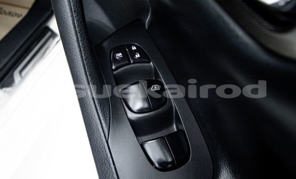 Buy Used Nissan Teana White Car in Bangkok in Bangkok Buy Used Nissan Teana White Car in Bangkok in Bangkok