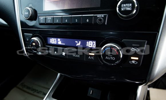 Buy Used Nissan Teana White Car in Bangkok in Bangkok Buy Used Nissan Teana White Car in Bangkok in Bangkok