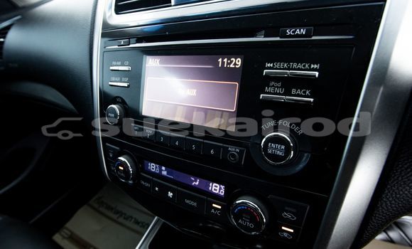 Buy Used Nissan Teana White Car in Bangkok in Bangkok Buy Used Nissan Teana White Car in Bangkok in Bangkok