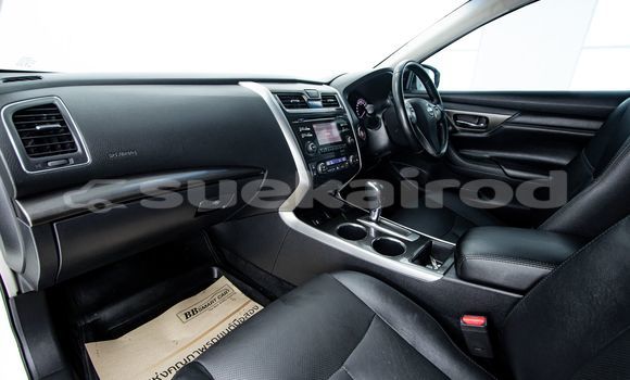 Buy Used Nissan Teana White Car in Bangkok in Bangkok Buy Used Nissan Teana White Car in Bangkok in Bangkok