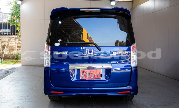 Buy Used Honda Stepwgn Blue Car in Bangkok in Bangkok Buy Used Honda Stepwgn Blue Car in Bangkok in Bangkok