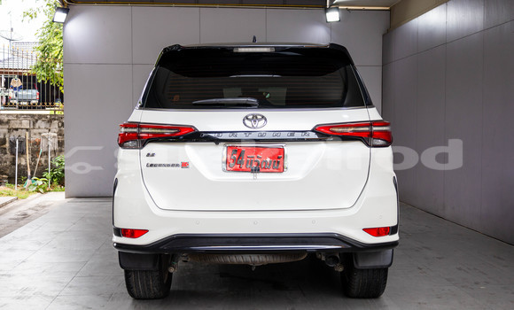 ซื้อ รถมือสอง Toyota Fortuner ขาว รถยนต์ ใน %{เมือง} ใน กรุงเทพมหานคร ซื้อ รถมือสอง Toyota Fortuner ขาว รถยนต์ ใน %{เมือง} ใน กรุงเทพมหานคร
