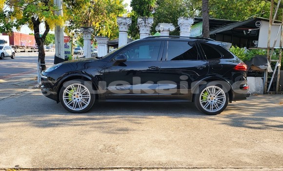 Buy Used Porsche Cayenne Black Car in Bangkok in Bangkok Buy Used Porsche Cayenne Black Car in Bangkok in Bangkok
