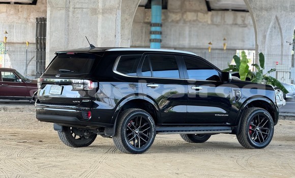 Buy Used Ford Everest Black Car in Bangkok in Bangkok Buy Used Ford Everest Black Car in Bangkok in Bangkok