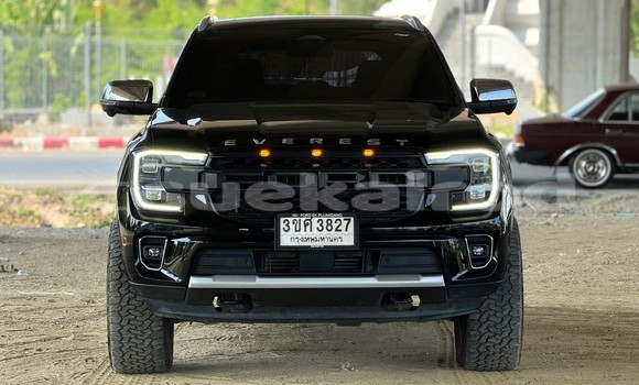 ซื้อ รถมือสอง Ford Everest สีดำ รถยนต์ ใน %{เมือง} ใน กรุงเทพมหานคร