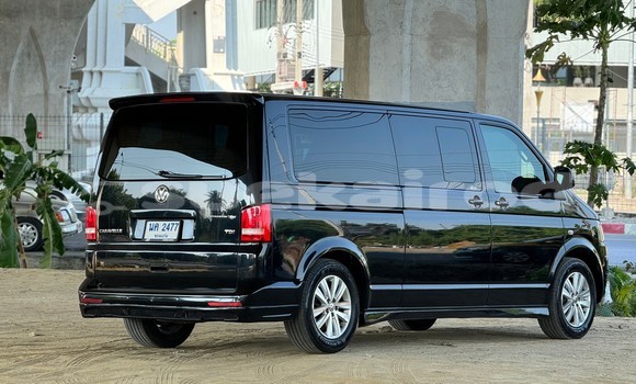 Buy Used Volkswagen Caravelle Black Car in Bangkok in Bangkok Buy Used Volkswagen Caravelle Black Car in Bangkok in Bangkok