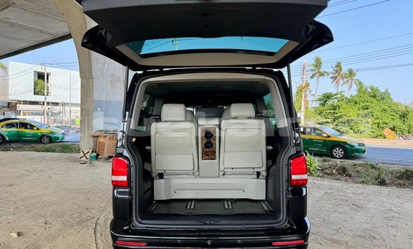 Buy Used Volkswagen Caravelle Black Car in Bangkok in Bangkok Buy Used Volkswagen Caravelle Black Car in Bangkok in Bangkok