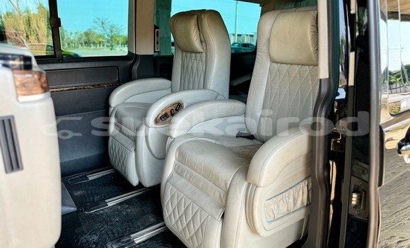 Buy Used Volkswagen Caravelle Black Car in Bangkok in Bangkok Buy Used Volkswagen Caravelle Black Car in Bangkok in Bangkok