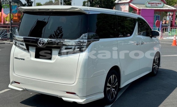 Buy Used Toyota Vellfire White Car in Bangkok in Bangkok Buy Used Toyota Vellfire White Car in Bangkok in Bangkok