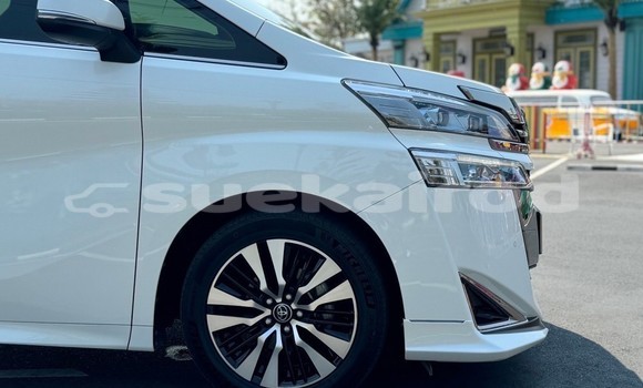 Buy Used Toyota Vellfire White Car in Bangkok in Bangkok Buy Used Toyota Vellfire White Car in Bangkok in Bangkok