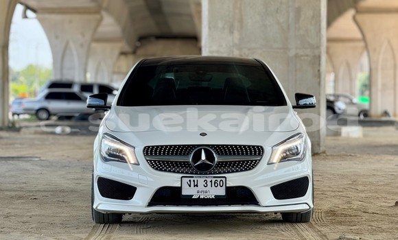 ซื้อ รถมือสอง Mercedes‒Benz 250 ขาว รถยนต์ ใน %{เมือง} ใน กรุงเทพมหานคร