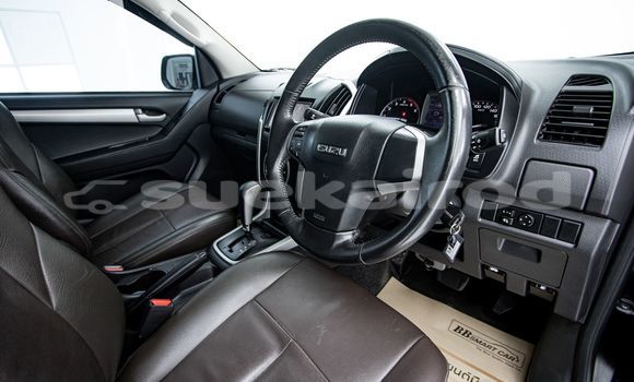ซื้อ รถมือสอง Isuzu D-Max สีดำ รถยนต์ ใน %{เมือง} ใน กรุงเทพมหานคร ซื้อ รถมือสอง Isuzu D-Max สีดำ รถยนต์ ใน %{เมือง} ใน กรุงเทพมหานคร