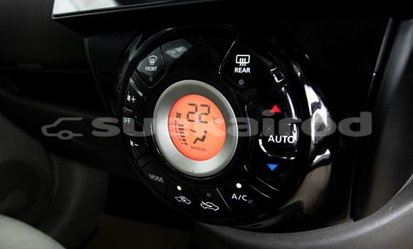 Buy Used Nissan March Green Car in Bangkok in Bangkok Buy Used Nissan March Green Car in Bangkok in Bangkok