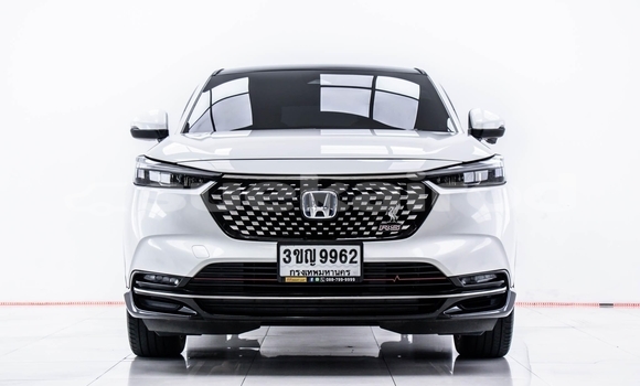 ซื้อ รถมือสอง Honda HR-V ขาว รถยนต์ ใน %{เมือง} ใน กรุงเทพมหานคร
