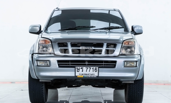ซื้อ รถมือสอง Isuzu D-Max อื่น ๆ รถยนต์ ใน %{เมือง} ใน กรุงเทพมหานคร