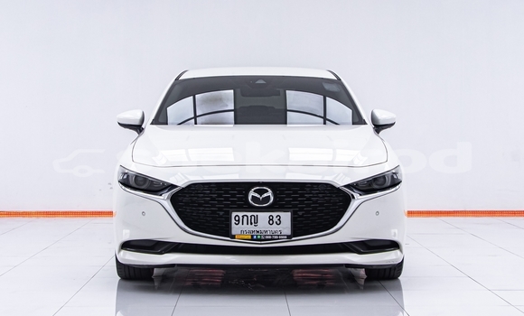 ซื้อ รถมือสอง Mazda 5 ขาว รถยนต์ ใน %{เมือง} ใน กรุงเทพมหานคร