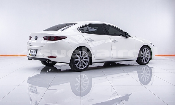 Buy Used Mazda 5 White Car in Bangkok in Bangkok Buy Used Mazda 5 White Car in Bangkok in Bangkok