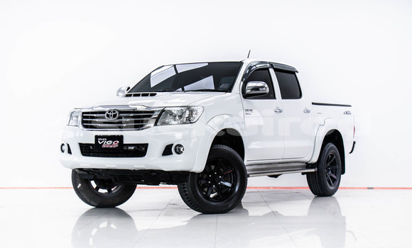 Buy Used Toyota Hiluxe VIGO White Car in Bangkok in Bangkok Buy Used Toyota Hiluxe VIGO White Car in Bangkok in Bangkok
