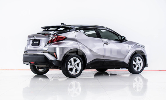 Buy Used Toyota C-HR Other Car in Bangkok in Bangkok Buy Used Toyota C-HR Other Car in Bangkok in Bangkok