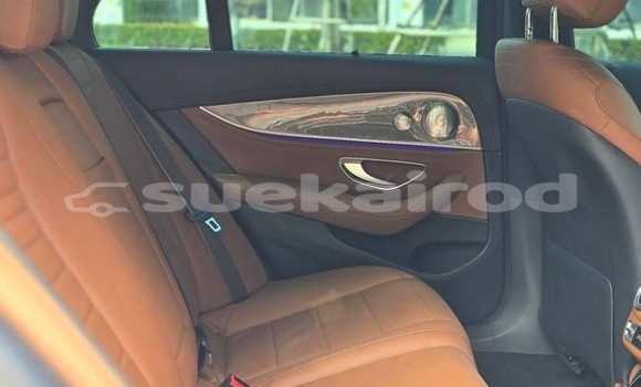 Buy Used Mercedes‒Benz E–Class White Car in Bangkok in Bangkok Buy Used Mercedes‒Benz E–Class White Car in Bangkok in Bangkok