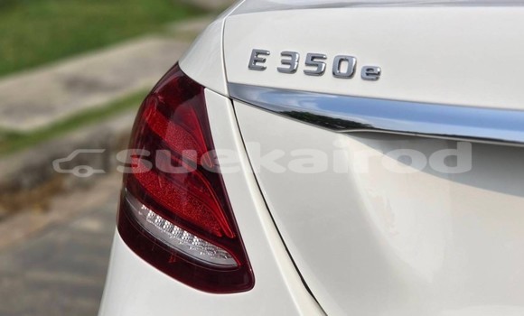 Buy Used Mercedes‒Benz E–Class White Car in Bangkok in Bangkok Buy Used Mercedes‒Benz E–Class White Car in Bangkok in Bangkok
