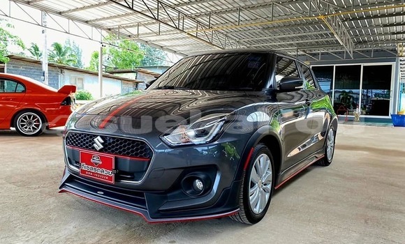 ซื้อ รถมือสอง Suzuki Swift อื่น ๆ รถยนต์ ใน %{เมือง} ใน กรุงเทพมหานคร