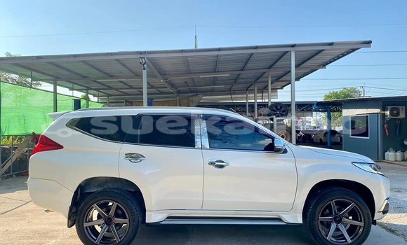 ซื้อ รถมือสอง Mitsubishi Pajero อื่น ๆ รถยนต์ ใน %{เมือง} ใน กรุงเทพมหานคร ซื้อ รถมือสอง Mitsubishi Pajero อื่น ๆ รถยนต์ ใน %{เมือง} ใน กรุงเทพมหานคร