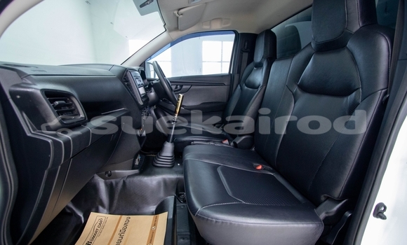 Buy Used Isuzu D-Max White Car in Bangkok in Bangkok Buy Used Isuzu D-Max White Car in Bangkok in Bangkok